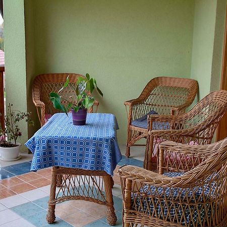 Apartman Maryla Ratkovica Exterior foto