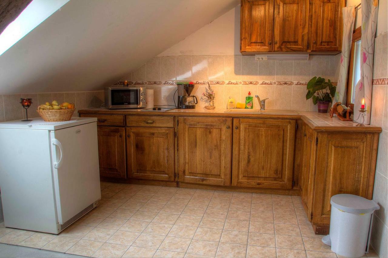 Apartman Maryla Ratkovica Exterior foto